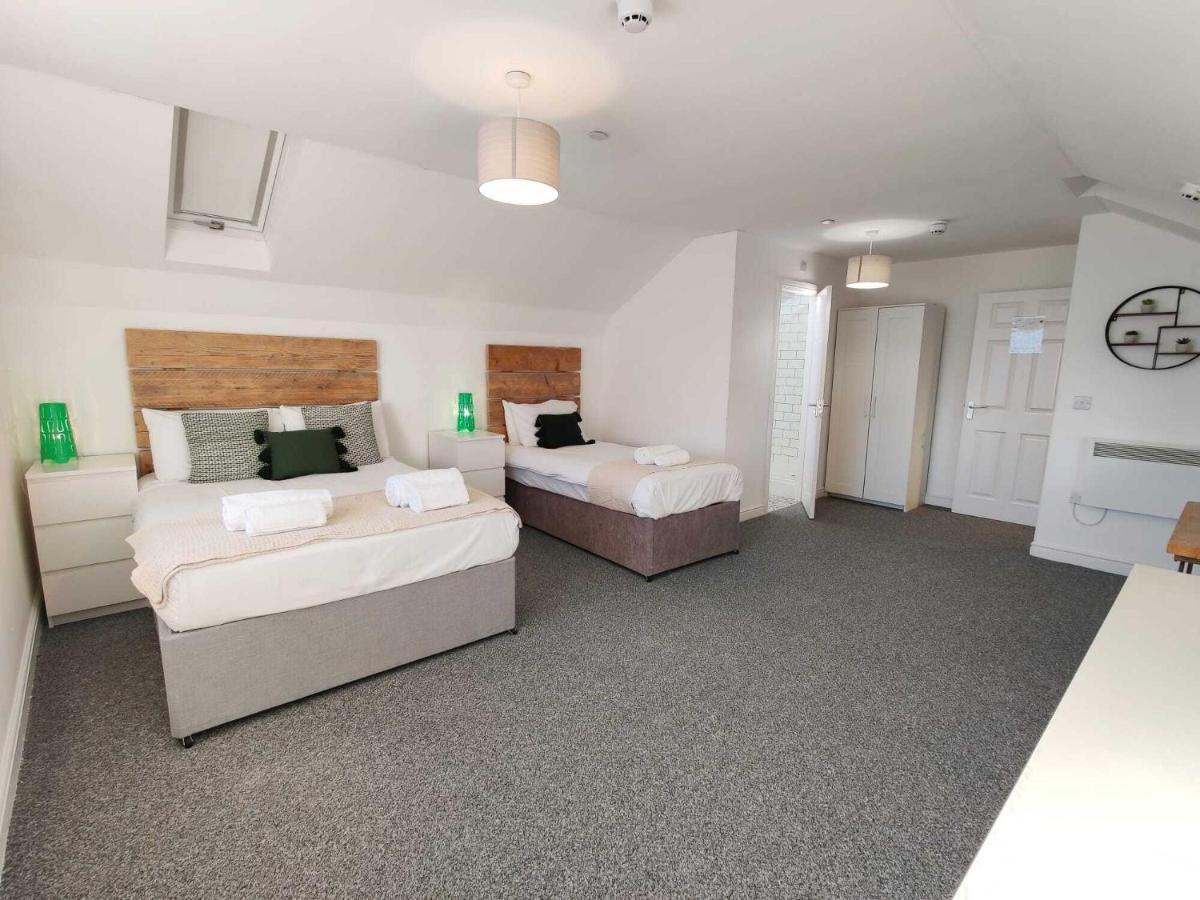 2 Ensuites, Garden, Smart Tv'S In All Rooms! Swansea Ngoại thất bức ảnh