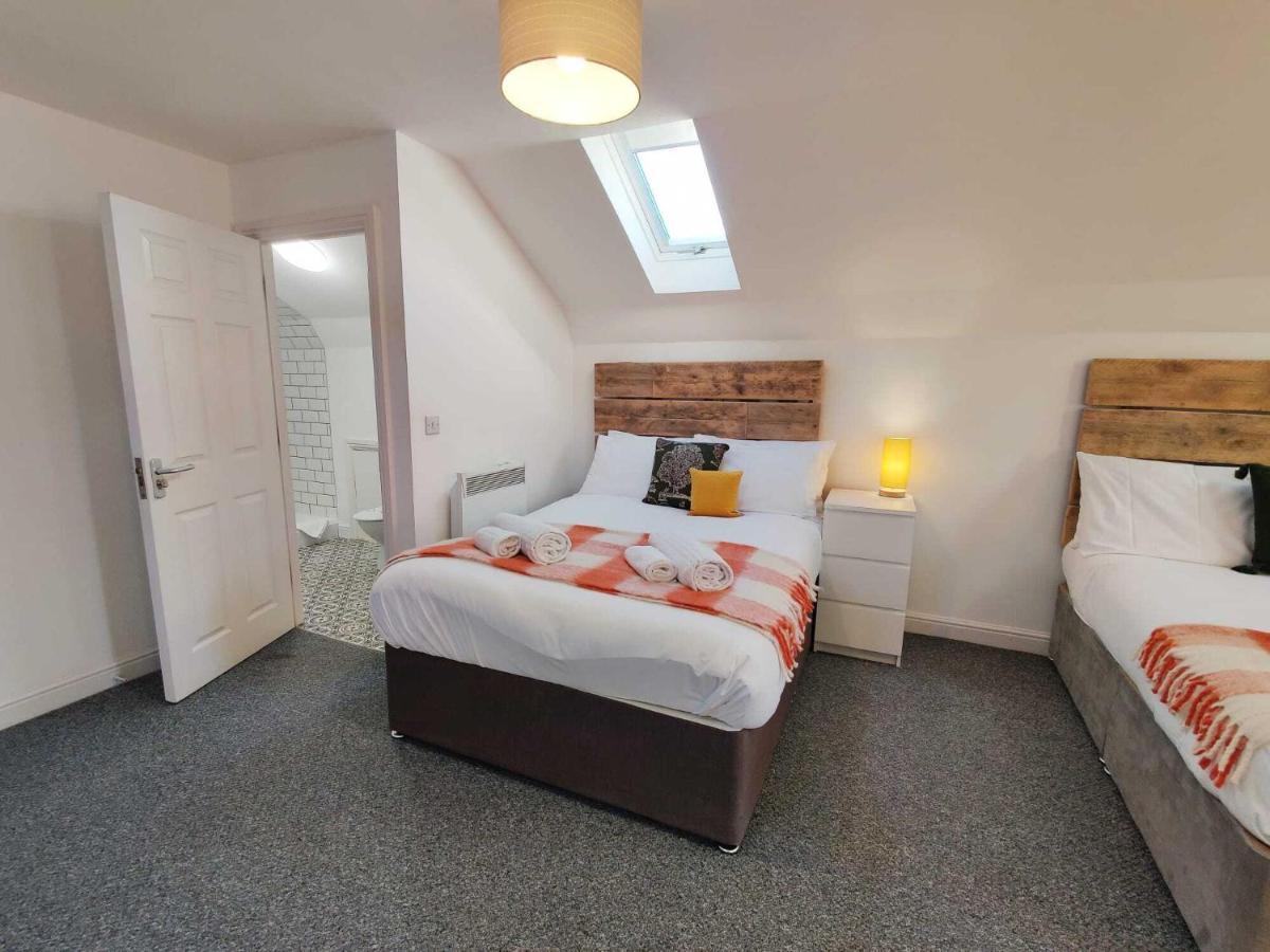 2 Ensuites, Garden, Smart Tv'S In All Rooms! Swansea Ngoại thất bức ảnh