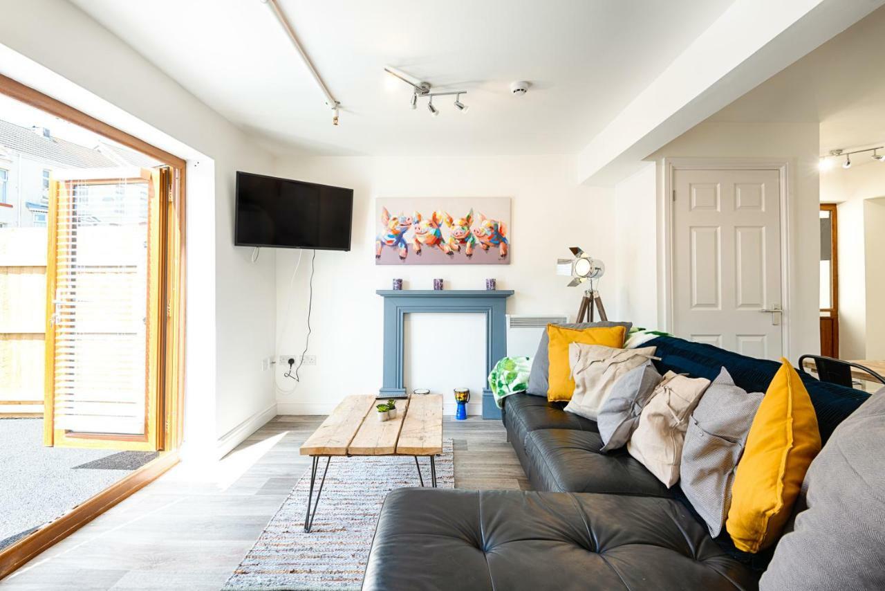 2 Ensuites, Garden, Smart Tv'S In All Rooms! Swansea Ngoại thất bức ảnh