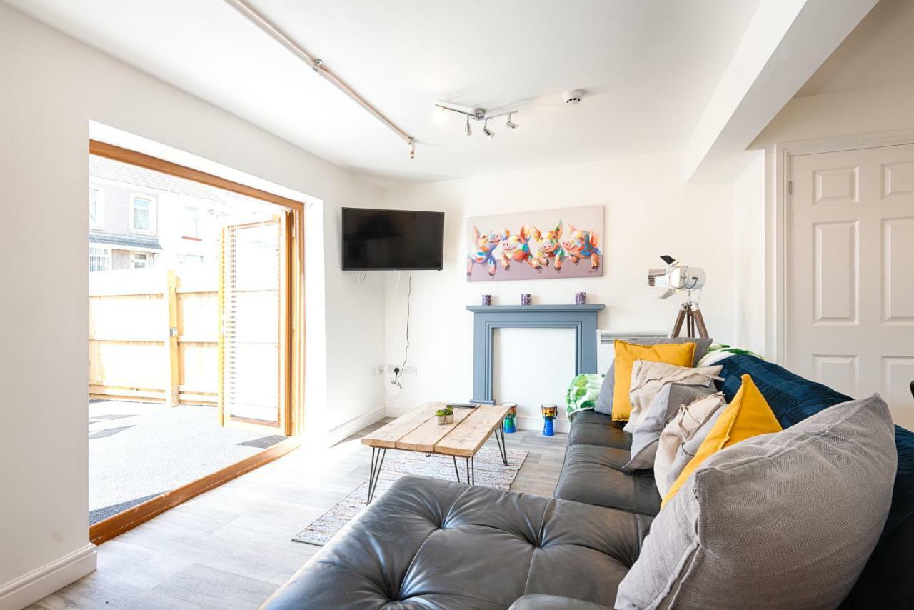 2 Ensuites, Garden, Smart Tv'S In All Rooms! Swansea Ngoại thất bức ảnh